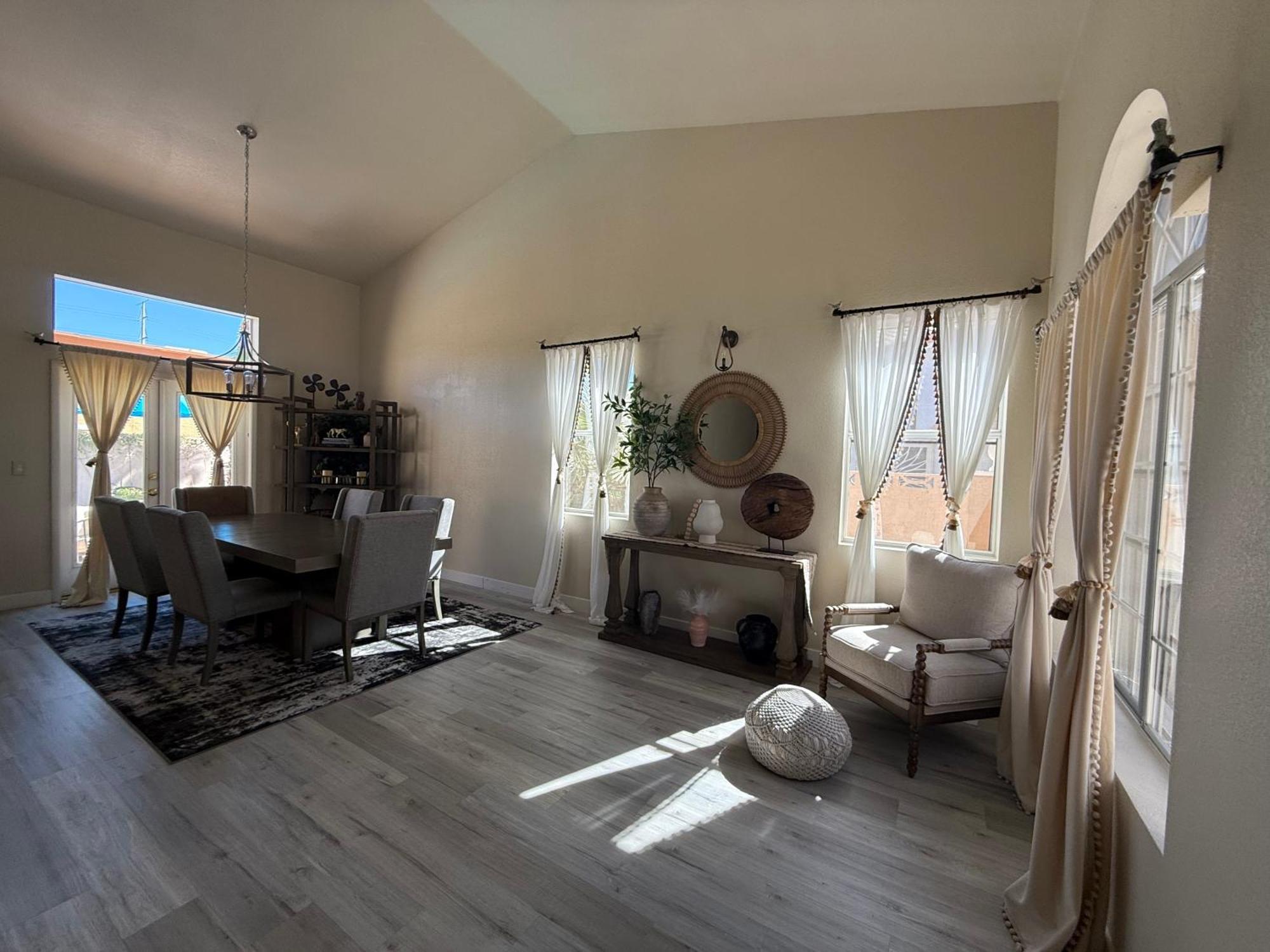 Fragrant Finnish Sauna & Cozy Pool With French 3Br Las Vegas Exterior photo
